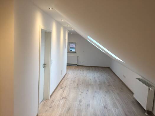 Wohnung zur Miete 600 € 1 Zimmer 50 m² Geschoss 2/3 frei ab sofort Kirchlengern Kirchlengern 32278
