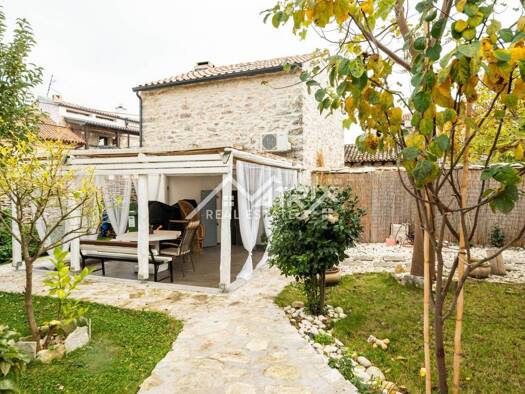 Einfamilienhaus zum Kauf 275.000 € 2 Zimmer 69 m² Galižana, Vodnjan Vodnjan 52215