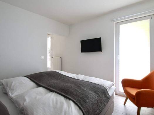 Wohnung zur Miete Wohnen auf Zeit 1.490 € 1 Zimmer 25 m² frei ab 08.01.2026 Deutz Köln 50679