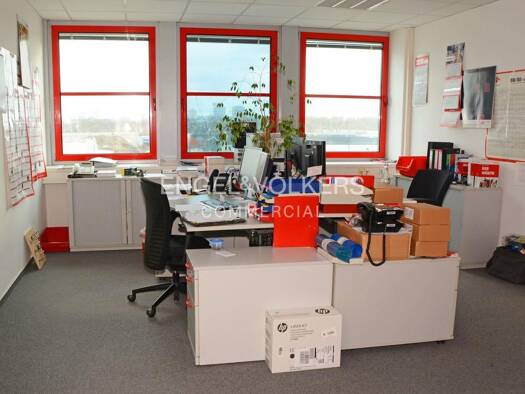 Büro zur Miete 7 € 262 m² Bürofläche teilbar ab 262 m² Alt-Hohenschönhausen Lichtenberg 13053