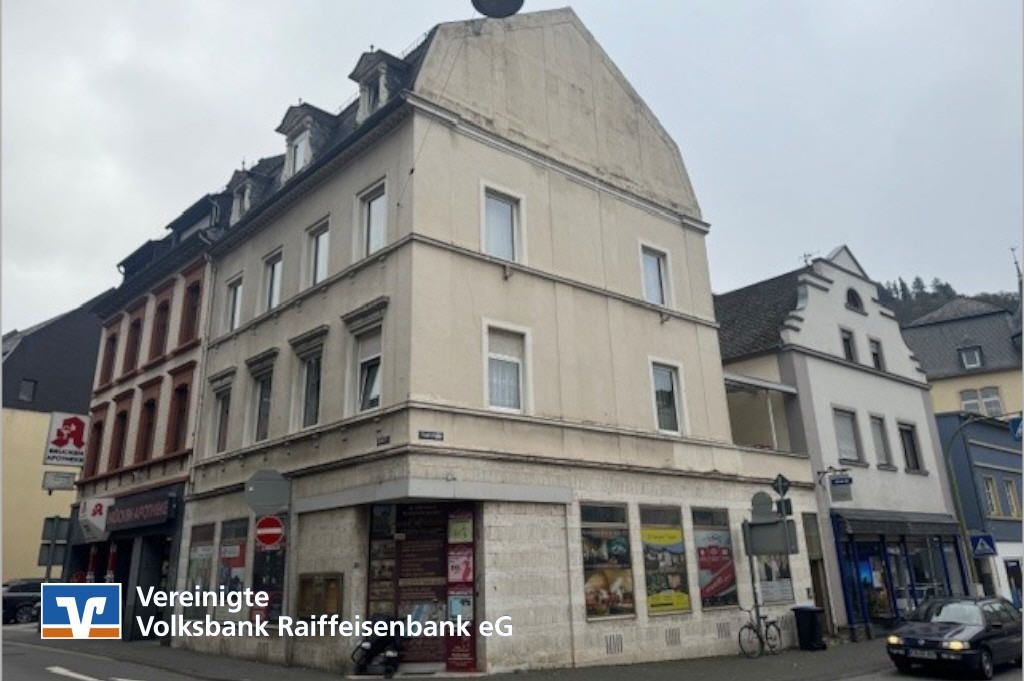 Mehrfamilienhaus zum Kauf 360.000 € 10 Zimmer 320 m²<br/>Wohnfläche 146 m²<br/>Grundstück Traben Traben-Trarbach-Traben 56841