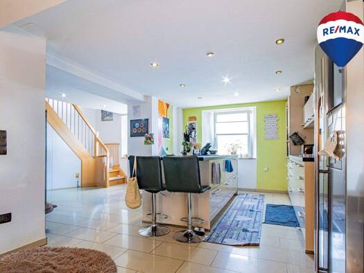 Mehrfamilienhaus zum Kauf 319.000 € 11 Zimmer 248 m² 291 m² Grundstück Detzeln Waldshut-Tiengen 79761