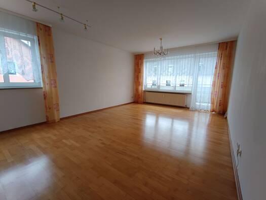 Wohnung zum Kauf provisionsfrei 215.000 € 3 Zimmer 73 m² Geschoss 1/3 Sulzbach-Rosenberg 92237