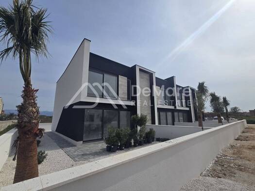 Reihenhaus zum Kauf - Erstbezug 365.568 € 4 Zimmer 114 m² Privlaka 23233