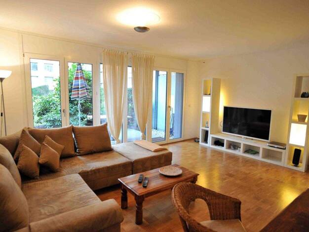 Terrassenwohnung zur Miete 1.200 € 2 Zimmer 69 m² EG frei ab 01.12.2025 Unterbilk Düsseldorf 40219