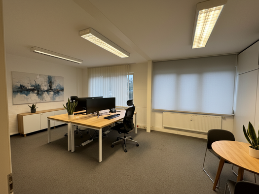 Bürofläche zur Miete provisionsfrei 400 € 1 Zimmer 25 m² Bürofläche Hanns-M.-Schleyer-Straße 18 a Willich 47877