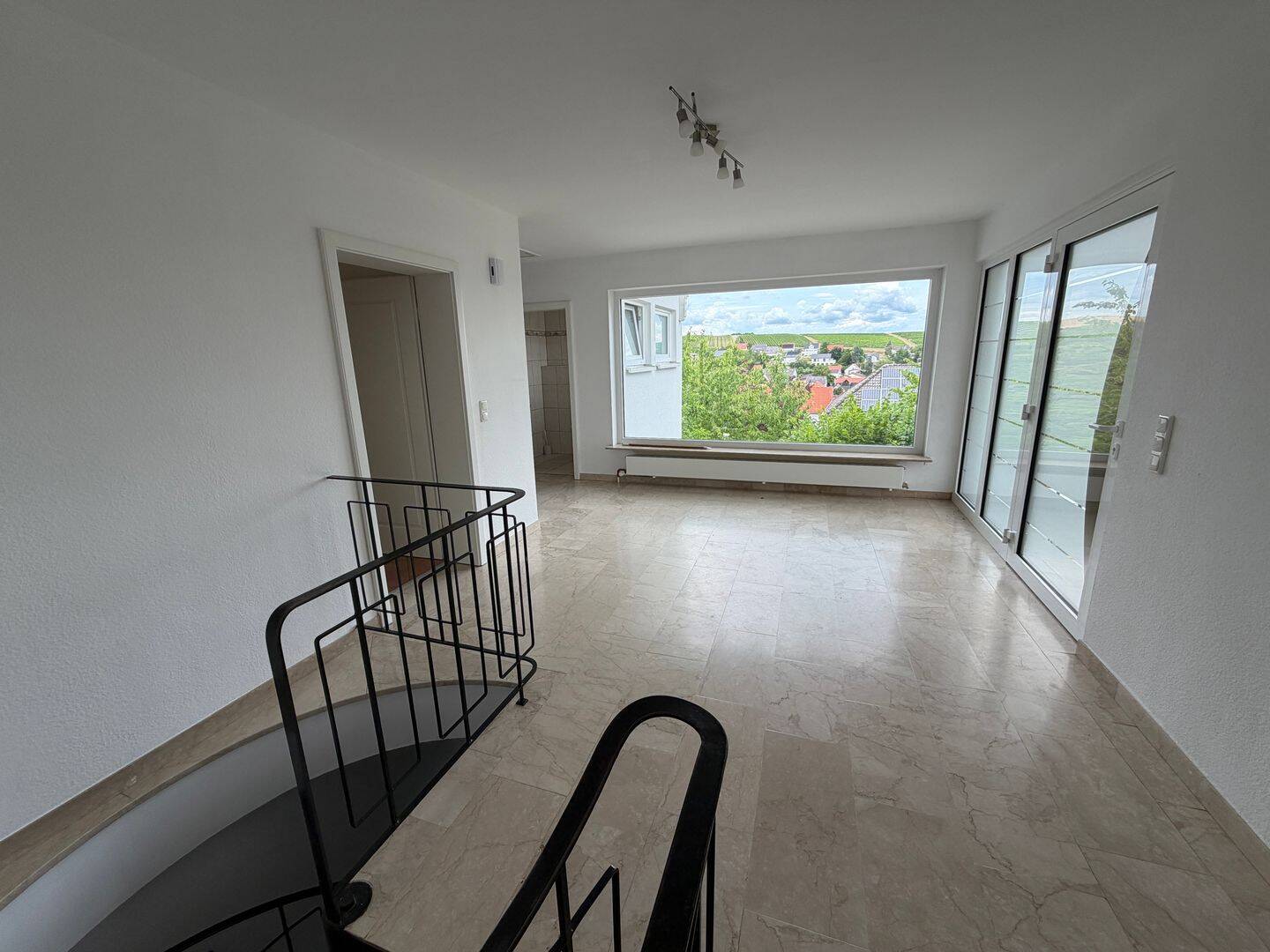 Einfamilienhaus zum Kauf - Mehr