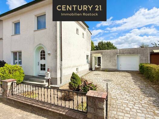 Doppelhaushälfte zum Kauf 259.000 € 4,5 Zimmer 145 m² 503 m² Grundstück frei ab sofort Güstrow 18273