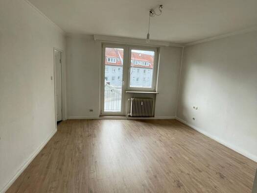 Wohnung zur Miete 1.571 € 4 Zimmer 115 m² frei ab sofort Harburg Hamburg 21073