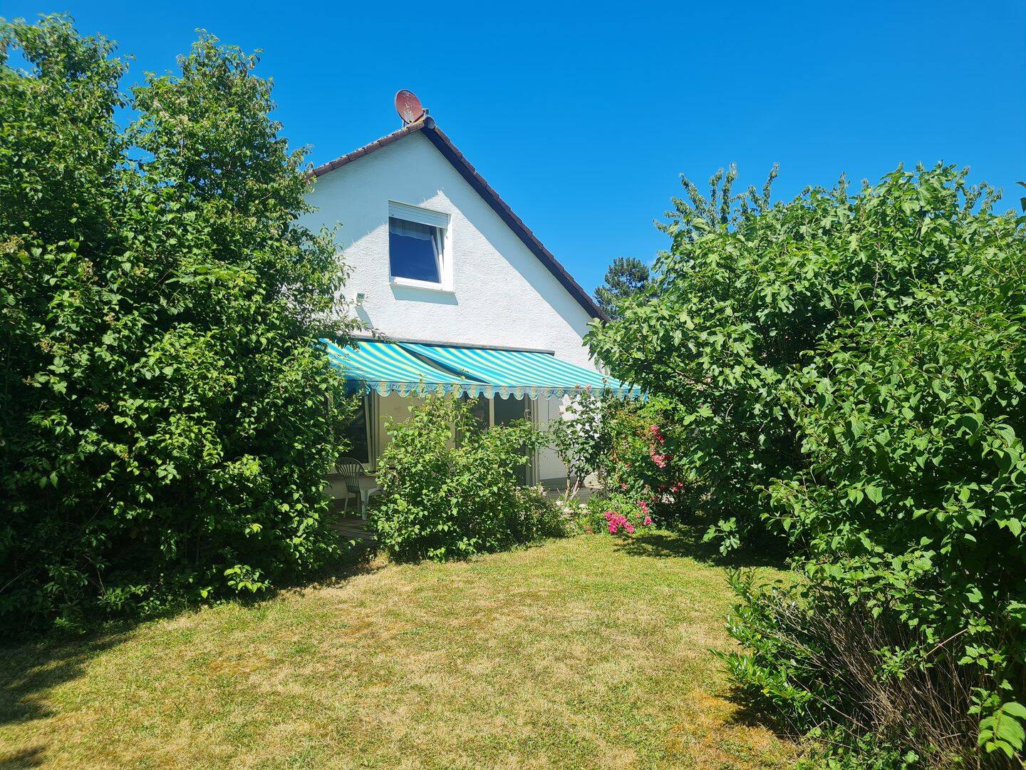 Haus zum Kauf - Ansicht 2