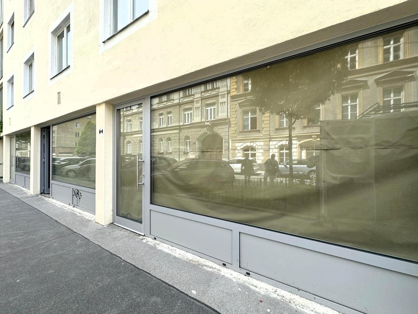 Laden zur Miete 2.195 € 84,2 m²<br/>Verkaufsfläche Pfeilgasse Wien 1080