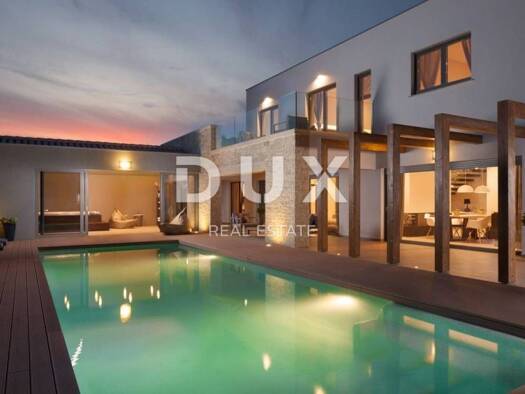 Haus zum Kauf 5 Zimmer 230 m² Labin