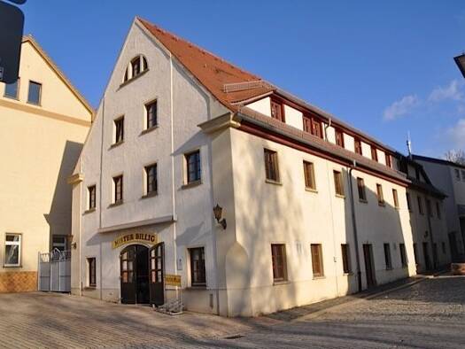 Wohnung zur Miete 350 € 3 Zimmer 76,5 m² 1. Geschoss frei ab sofort Brauhof 5 Schmölln 04626