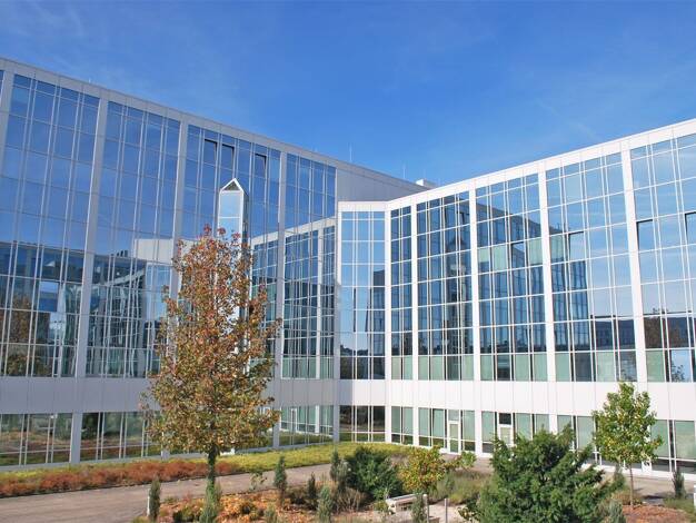 Bürofläche zur Miete 11 € 900 m² Bürofläche teilbar ab 900 m² Eschborn Eschborn 65760