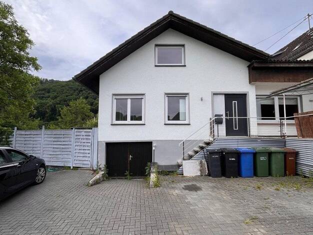 Einfamilienhaus zur Miete 800 € 3 Zimmer 117 m² 1 m² Grundstück Roßbach 53547