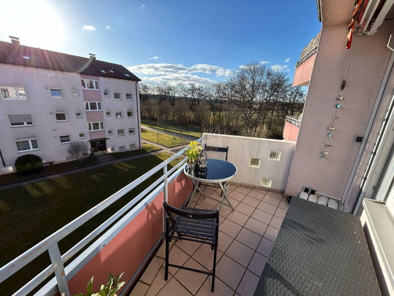 Wohnung zum Kauf provisionsfrei 349.000 € 3 Zimmer 71 m² 3. Geschoss Kurt-Schuhmacher-Straße 194 B Fasanenhof Stuttgart 70565