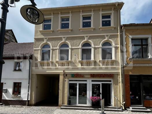 Gewerbeobjekt zum Kauf als Kapitalanlage geeignet 285.000 € 440 m² 1.214 m² Grundstück Stavenhagen, Reuterstadt Stavenhagen 17153