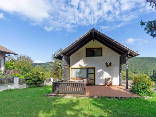 Haus zum Kauf 370.000 € 4 Zimmer 119 m² 1.020 m² Grundstück Fahrafeld 2564