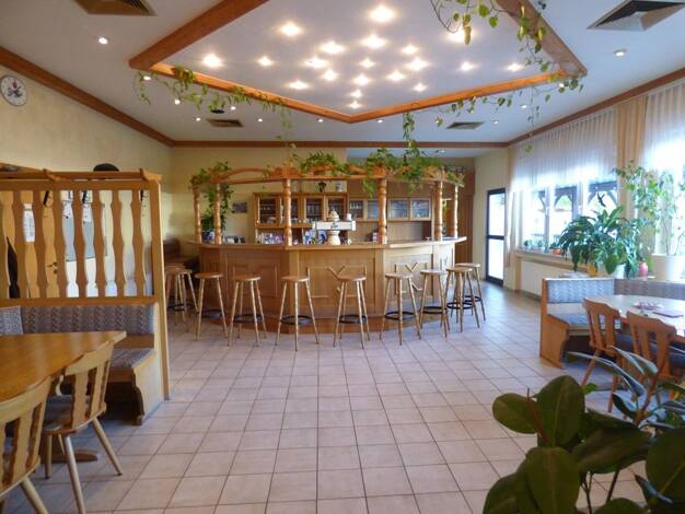 Restaurant zur Miete 1.300 € 170 m² Gastrofläche Eisenbach Obernburg 63785