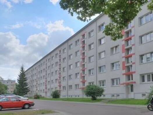 Wohnung zur Miete 330 € 2 Zimmer 45,8 m² 3. Geschoss Uranusstraße 3 Trotha Halle (Saale) 06118
