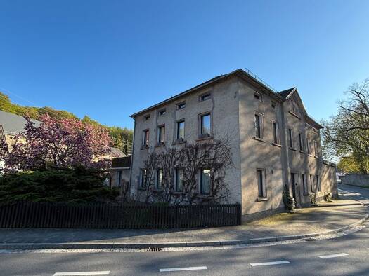 Mehrfamilienhaus zum Kauf 78.000 € 9 Zimmer 132 m² 3.386 m² Grundstück Demitz-Thumitz Demitz-Thumitz 01877