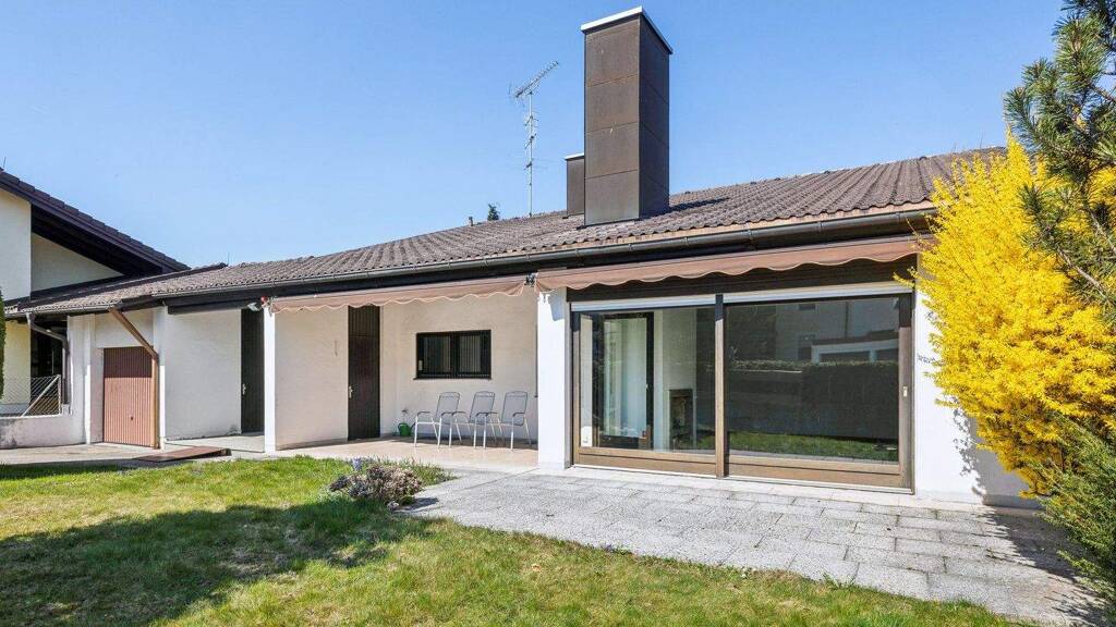 Einfamilienhaus zum Kauf 1.198.000 € 5 Zimmer 251,5 m² 672 m² Grundstück Pöring 85604