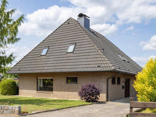 Haus zum Kauf 435.000 € 6 Zimmer 211 m² 809 m² Grundstück Mölln 23879