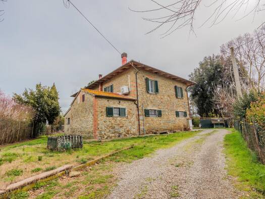 Einfamilienhaus zum Kauf 350.000 € 6 Zimmer 300 m² 3.000 m² Grundstück Civitella in Val di Chiana 52041