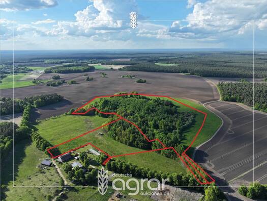 Land-/Forstwirtschaft zum Kauf 119.900 € 139.178 m² Grundstück Densow Templin 17268