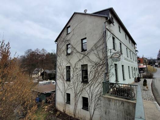 Mehrfamilienhaus zum Kauf 199.000 € 10 Zimmer 262 m² 516 m² Grundstück Pöhl 08543