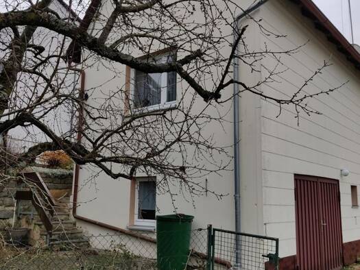 Einfamilienhaus zum Kauf 138.000 € 5 Zimmer 76 m² 1.656 m² Grundstück Langfurth 91731