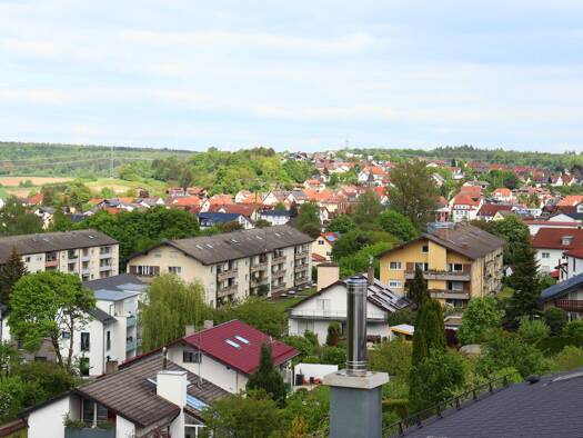 Haus zum Kauf 10 Zimmer 494 m² 1.000 m² Grundstück frei ab sofort Nattheim 89564