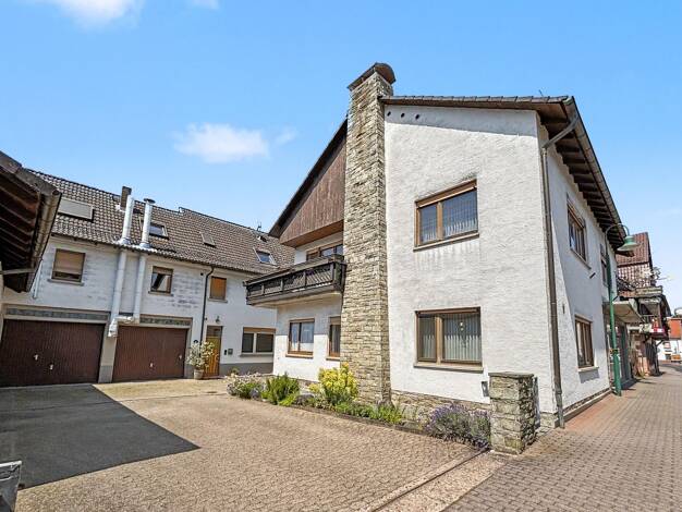 Gewerbeobjekt zum Kauf als Kapitalanlage geeignet 765.000 € 14 Zimmer 900 m² 1.033 m² Grundstück Geiselbach 63826
