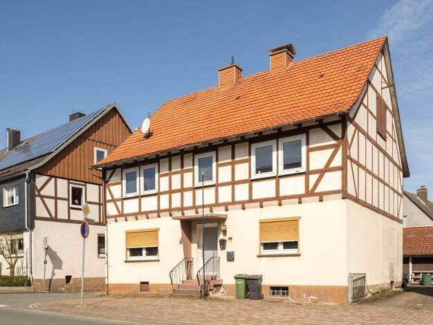 Einfamilienhaus zum Kauf 135.000 € 6 Zimmer 187 m² 509 m² Grundstück Freienhagen Waldeck 34513