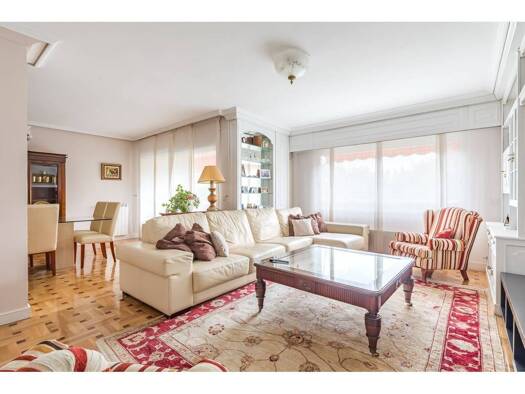 Wohnung zum Kauf 1.250.000 € 5 Zimmer 256 m² 2. Geschoss Pozuelo de Alarcón 28223