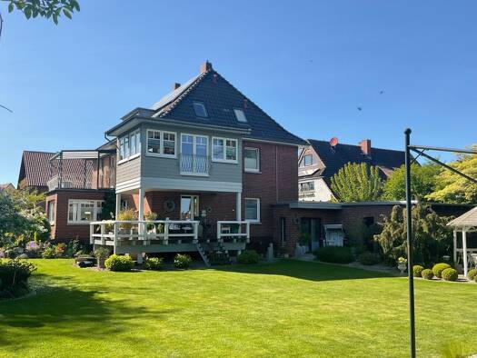 Haus zum Kauf 550.000 € 9 Zimmer 260 m² 2.000 m² Grundstück Lindhorst Lindhorst 31698