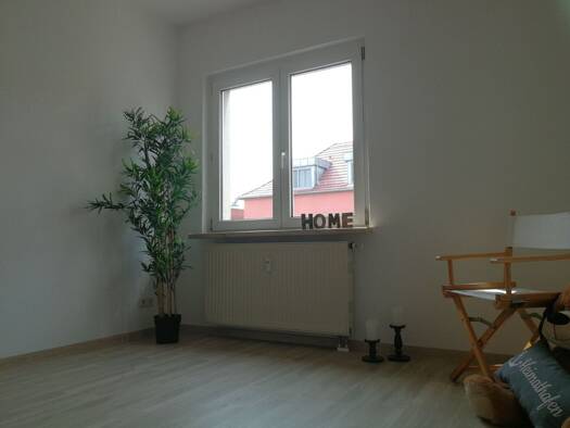Wohnung zur Miete 550 € 2 Zimmer 54 m² 1. Geschoss frei ab sofort Johannesstraße 100 Altstadt Erfurt 99084
