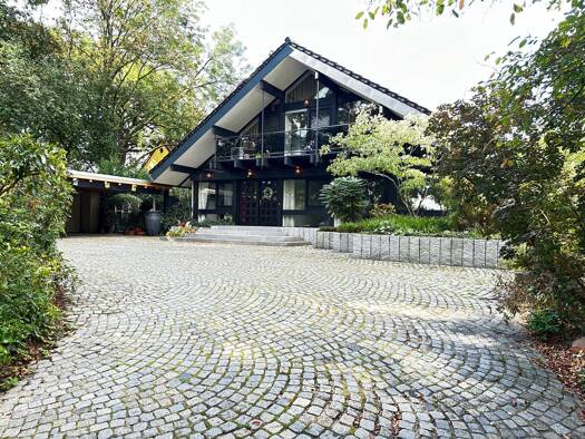 Einfamilienhaus zum Kauf 885.000 € 6 Zimmer 221 m² 1.325 m² Grundstück Oberneuland Bremen 28355