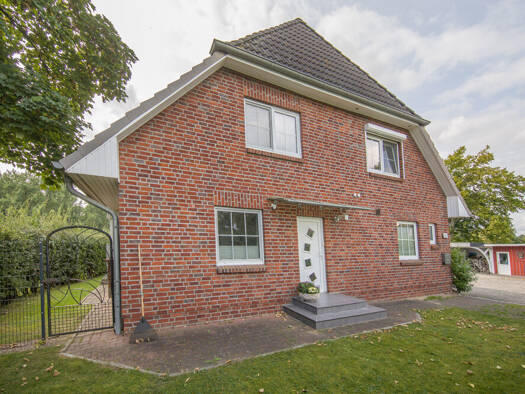 Doppelhaushälfte zum Kauf 599.000 € 4 Zimmer 108 m² 1.363 m² Grundstück Rellingen 25462