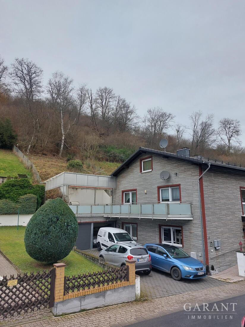 Mehrfamilienhaus zum Kauf 270.000 € 6 Zimmer 175 m²<br/>Wohnfläche 630 m²<br/>Grundstück Niedergladbach Schlangenbad/Niedergladbach 65388