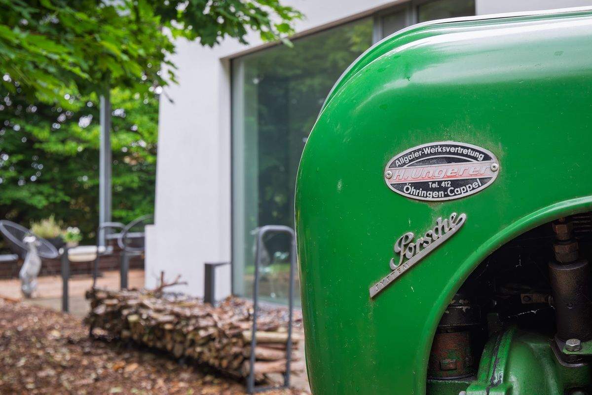 Immobilie in Nehmten - Hoch über dem Plöner See in Naturlage - Architektur trifft Aussicht! - Bild 1