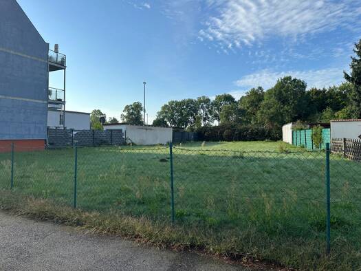 Grundstück zum Kauf provisionsfrei 287.000 € 820 m² Grundstück frei ab sofort Kärrnerstraße Holzhausen Südost 04288
