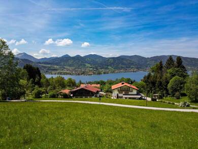 Einfamilienhaus zum Kauf 8 Zimmer 340 m² 2.086 m² Grundstück Tegernsee 83684