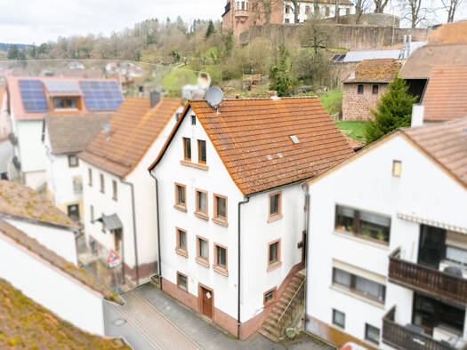 Stadthaus zum Kauf 95.000 € 8 Zimmer 165 m² 180 m² Grundstück Rieneck 97794