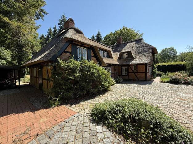 Einfamilienhaus zum Kauf provisionsfrei 995.000 € 7 Zimmer 198,1 m² 2.479 m² Grundstück Ostholstein 23738