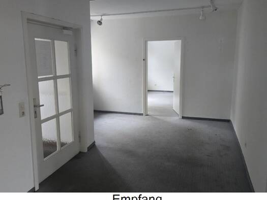 Büro zur Miete 1.750 € 5 Zimmer 111 m² Bürofläche Bad Cannstatt Stuttgart 70372