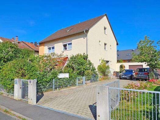 Mehrfamilienhaus zum Kauf 698.000 € 1 Zimmer 235 m² 690 m² Grundstück frei ab sofort Altenberg Oberasbach 90522