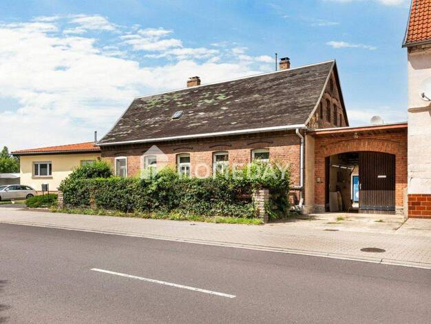 Einfamilienhaus zum Kauf 107.000 € 6 Zimmer 105 m² 1.005 m² Grundstück Aken Aken (Elbe) 06385