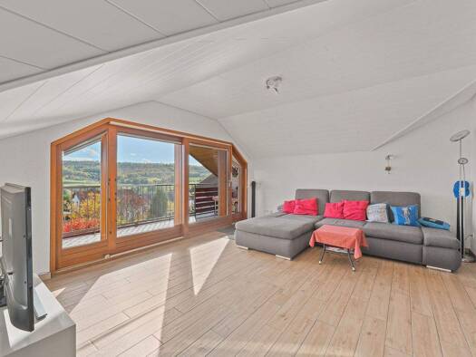 Wohnung zum Kauf 299.000 € 3 Zimmer 88 m² Unterheinriet Untergruppenbach 74199