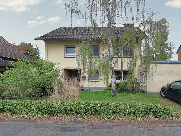Mehrfamilienhaus zum Kauf 779.000 € 7 Zimmer 185 m² 682 m² Grundstück Refrath Bergisch Gladbach 51427